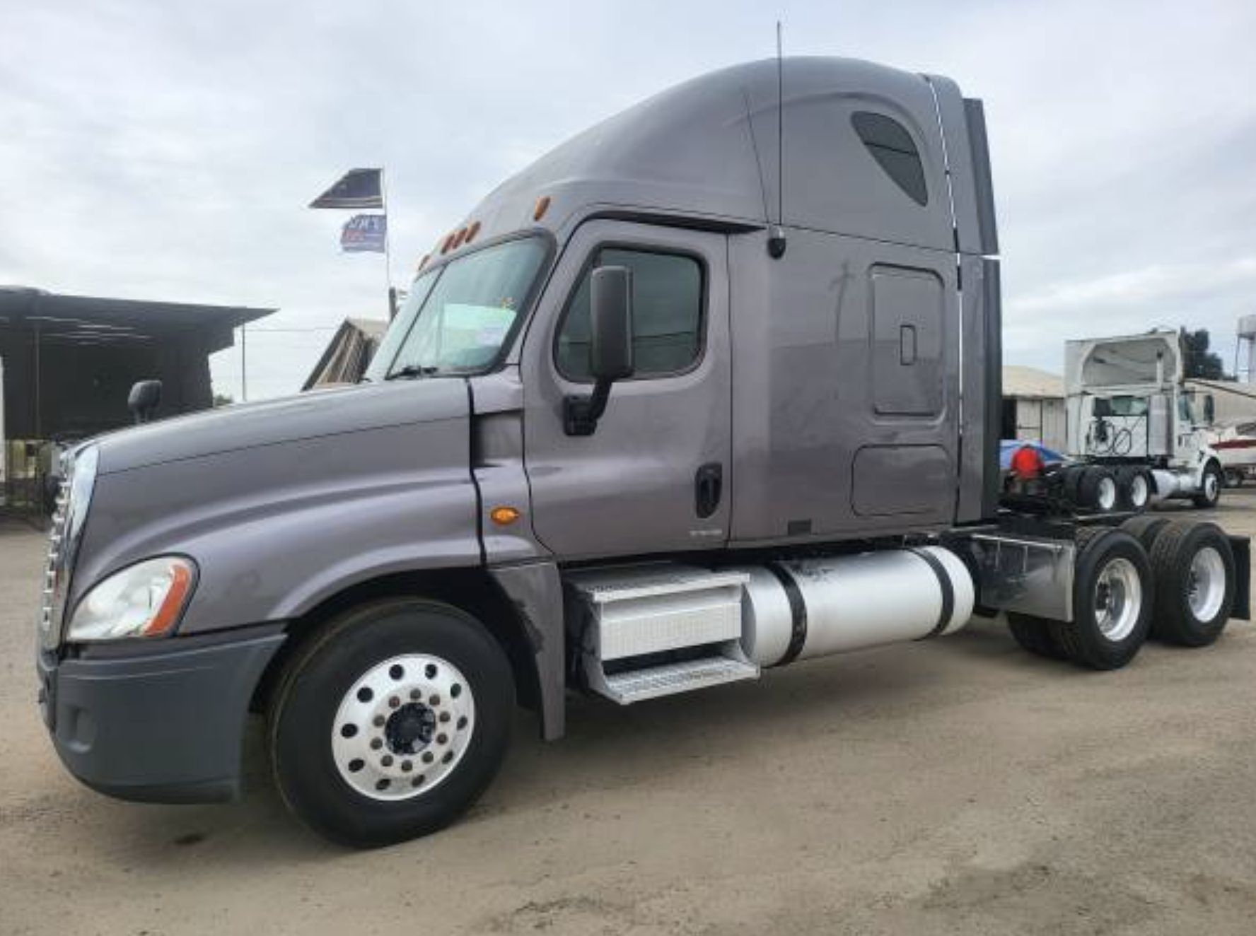 this image shows mobile truck repair in Brownsville, TX